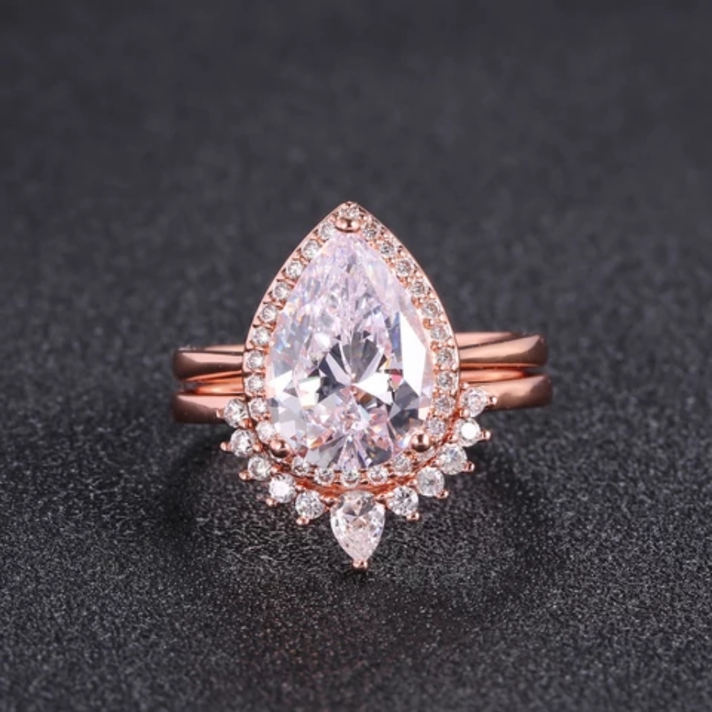 14K Gold Finish Pear Shaped Simulated Diamond Ring Set - Picture 3 of 7